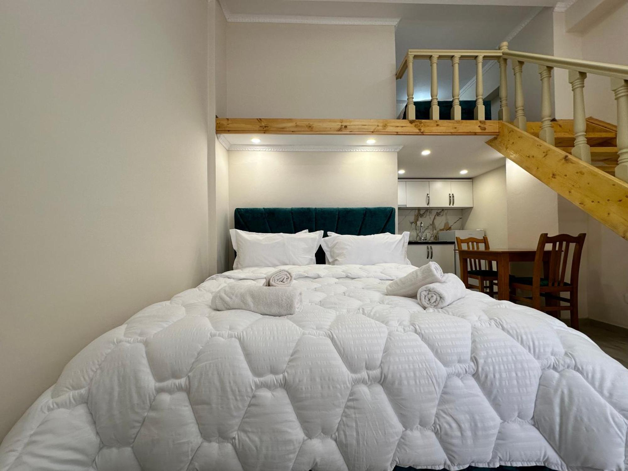 Troy Aparthotel Durres Luaran gambar
