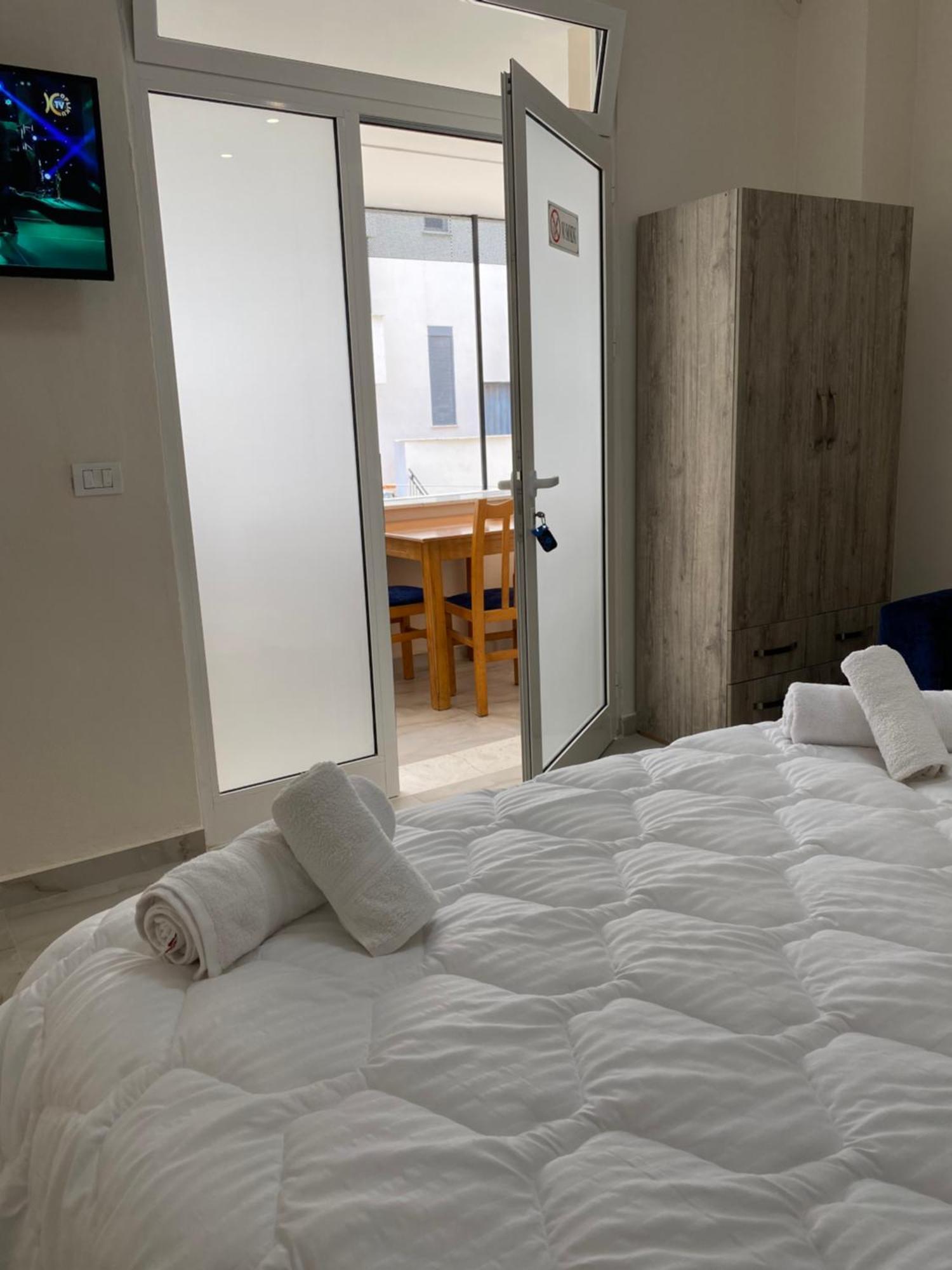 Troy Aparthotel Durres Luaran gambar
